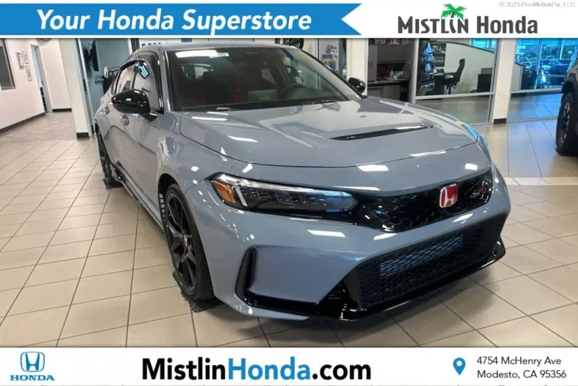2025 Honda Civic Type R photo 1