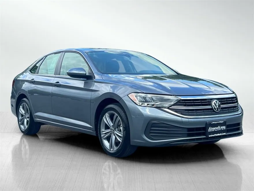 2024 Volkswagen Jetta 1.5T SE photo 1