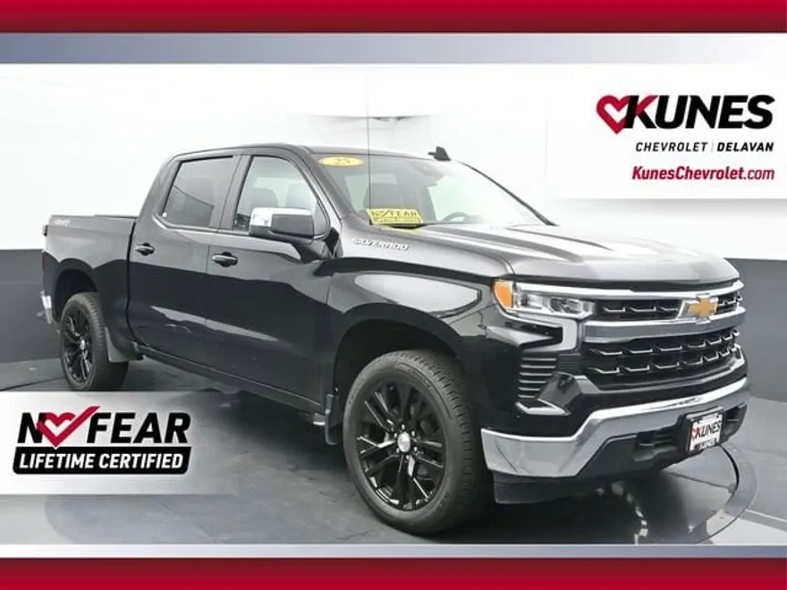 2025 Chevrolet Silverado 1500 LT photo 1