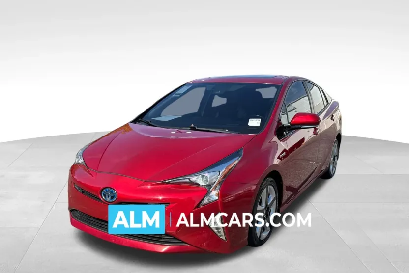 2018 Toyota Prius Two photo 1