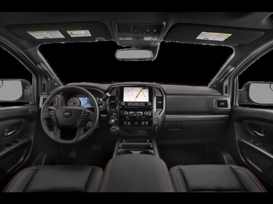 2021 Nissan Titan Crew Cab PRO-4X photo 1