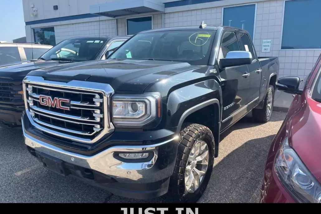 2017 Gmc Sierra 1500 SLT photo 1