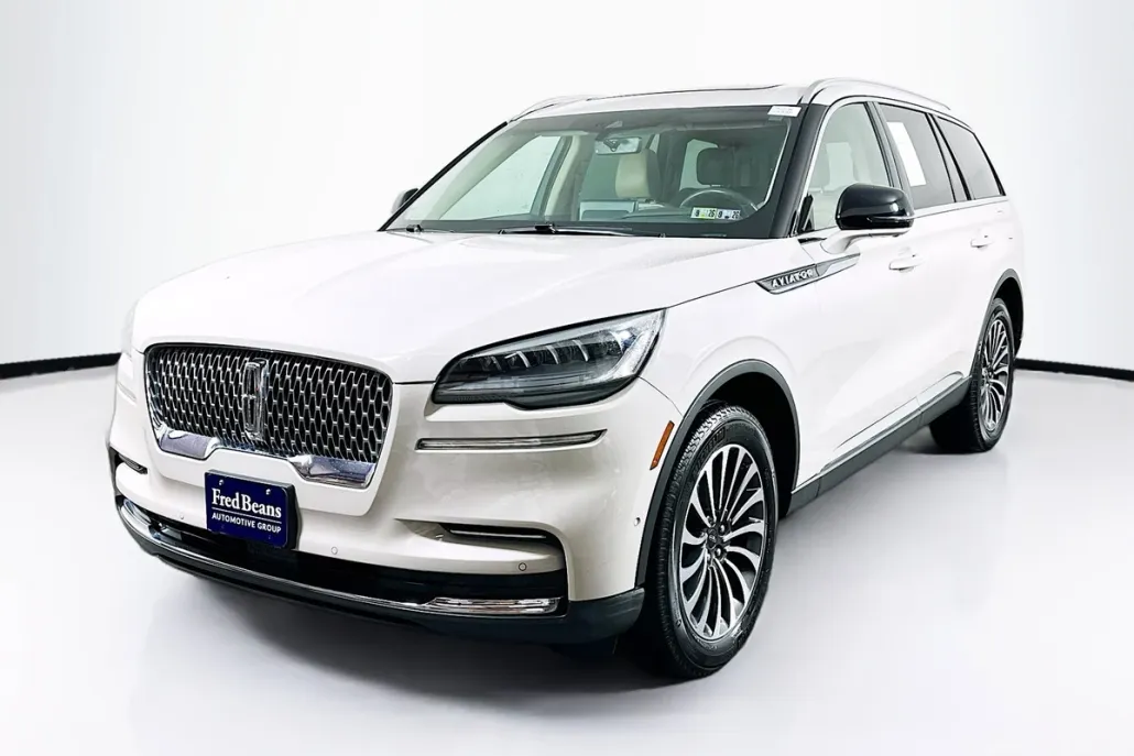2023 Lincoln Aviator Reserve photo 1