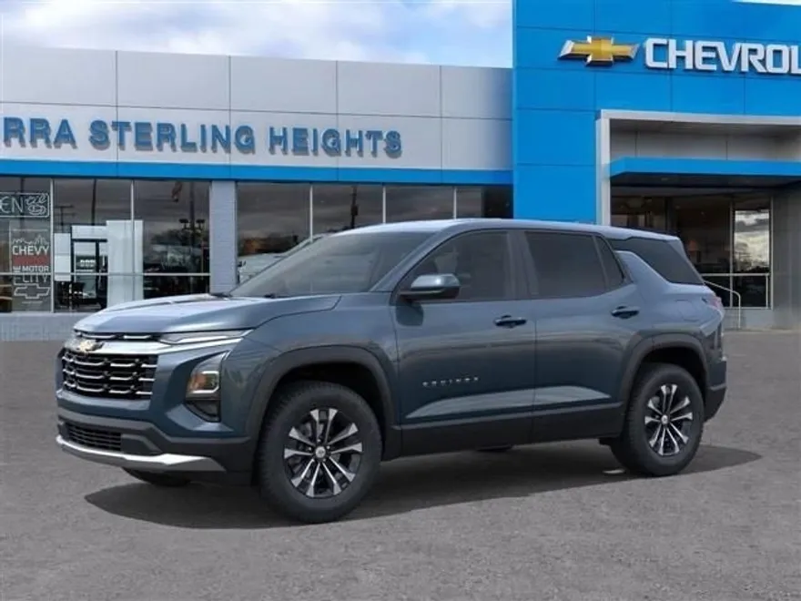 2026 Chevrolet Equinox LT photo 2