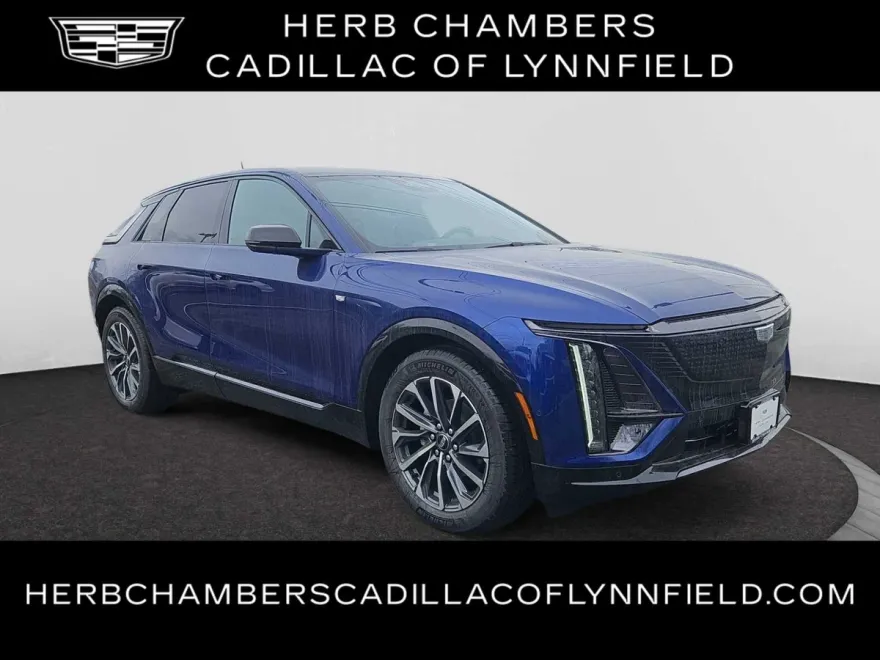 2025 Cadillac Lyriq Sport photo 1