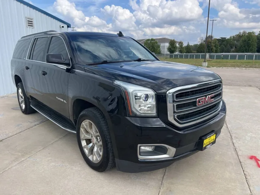 2016 Gmc Yukon XL SLT photo 1