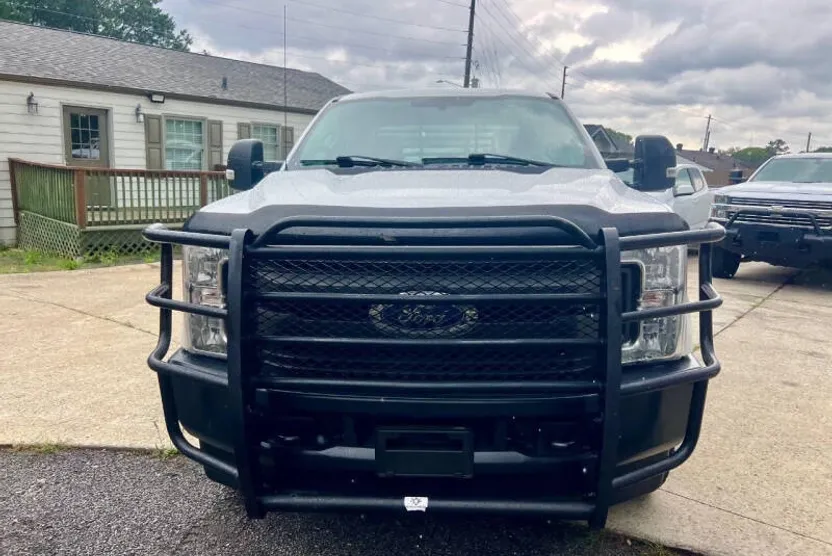 2017 Ford F-250 XL photo 1