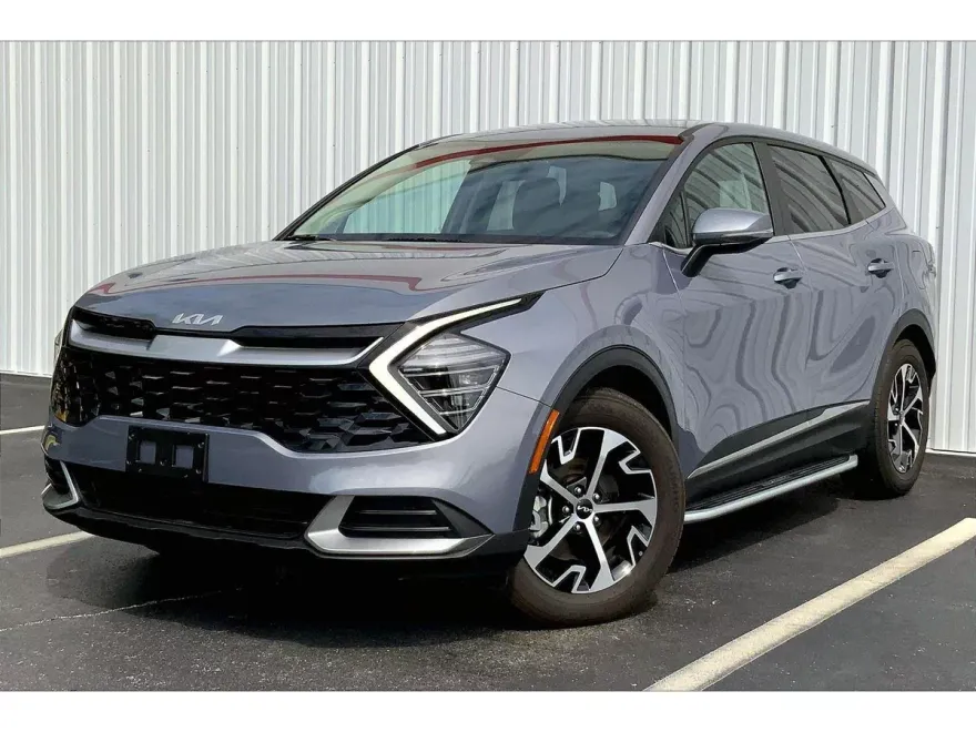2024 Kia Sportage EX photo 1
