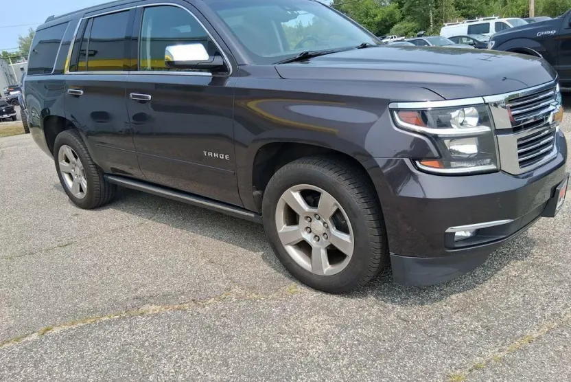 2017 Chevrolet Tahoe Premier photo 1