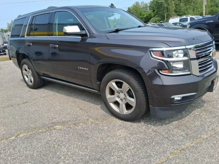 2017 Chevrolet Tahoe Premier photo 1