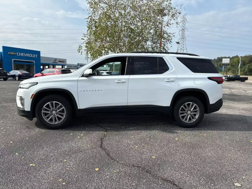 2022 Chevrolet Traverse Cloth photo 1