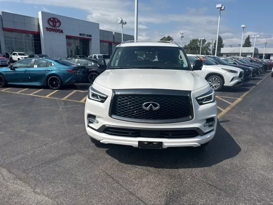 2023 Infiniti QX80 Premium Select photo 1