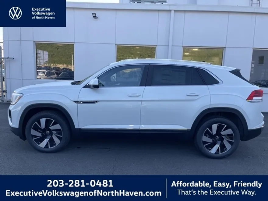 2026 Volkswagen Atlas Cross Sport SEL photo 1
