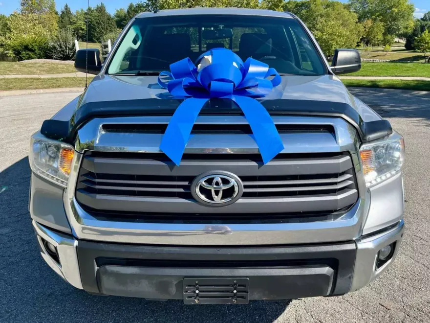2014 Toyota Tundra Double Cab SR5 photo 1