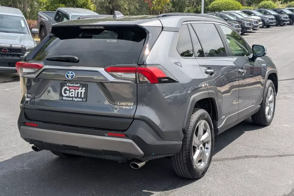 2020 Toyota RAV4 Hybrid Limited photo 1
