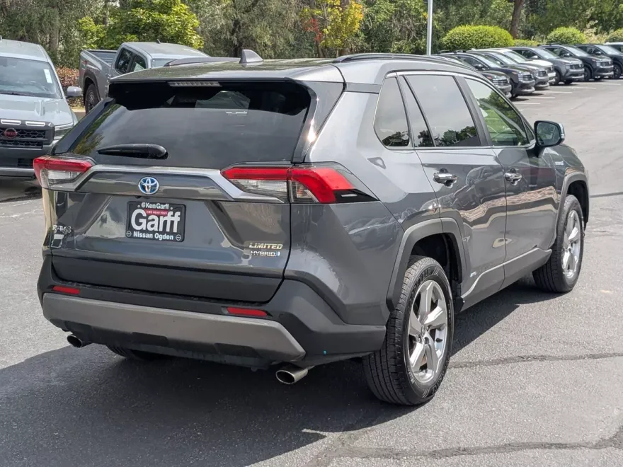 2020 Toyota RAV4 Hybrid Limited photo 1