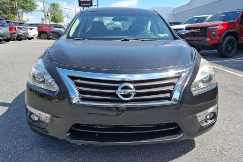 2015 Nissan Altima 2.5 SV photo 3