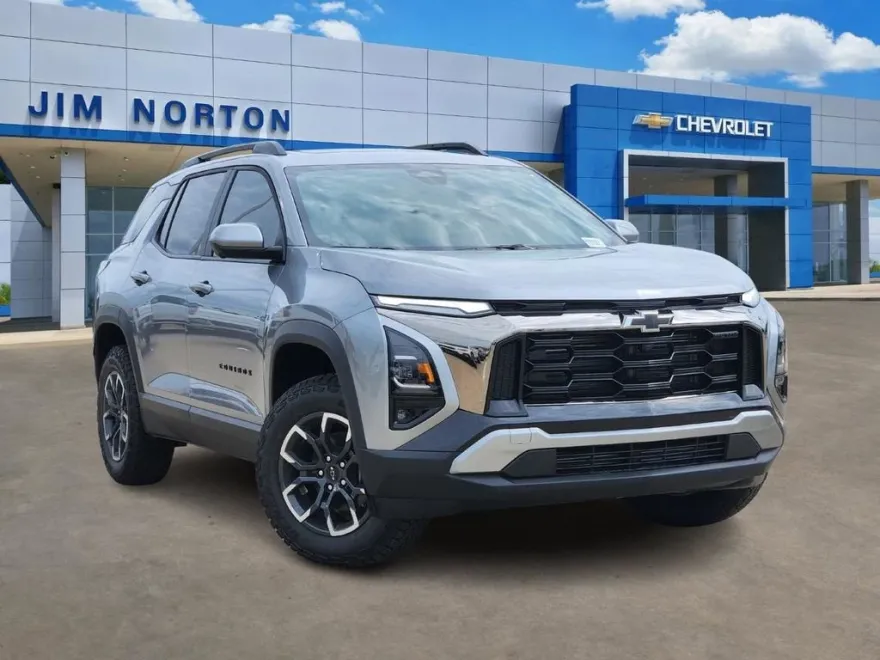 2026 Chevrolet Equinox ACTIV photo 1