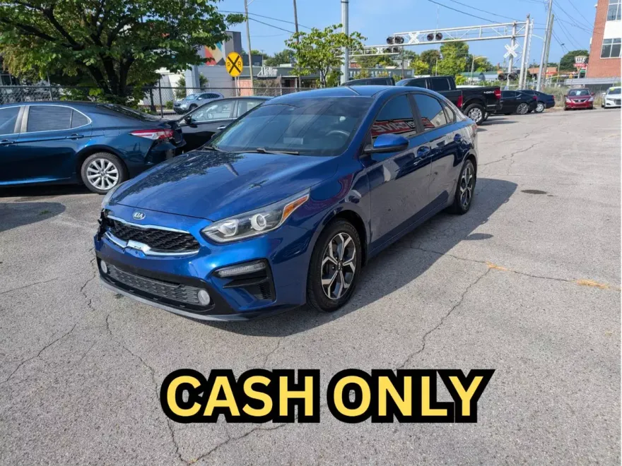 2019 Kia Forte LXS photo 1