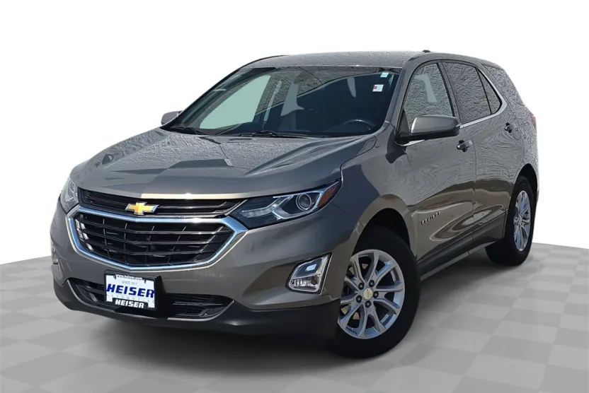 2019 Chevrolet Equinox LT photo 1