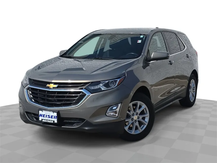 2019 Chevrolet Equinox LT photo 1