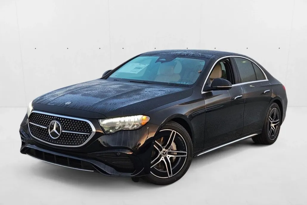 2025 Mercedes Benz E 350 Sedan photo 1
