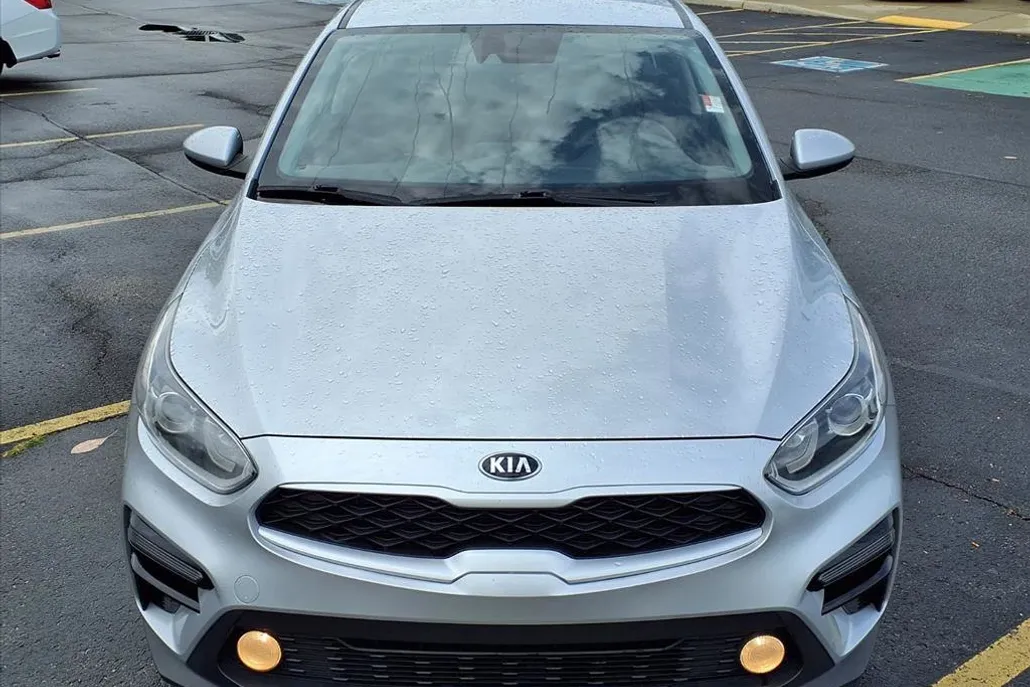 2020 Kia Forte LXS photo 1