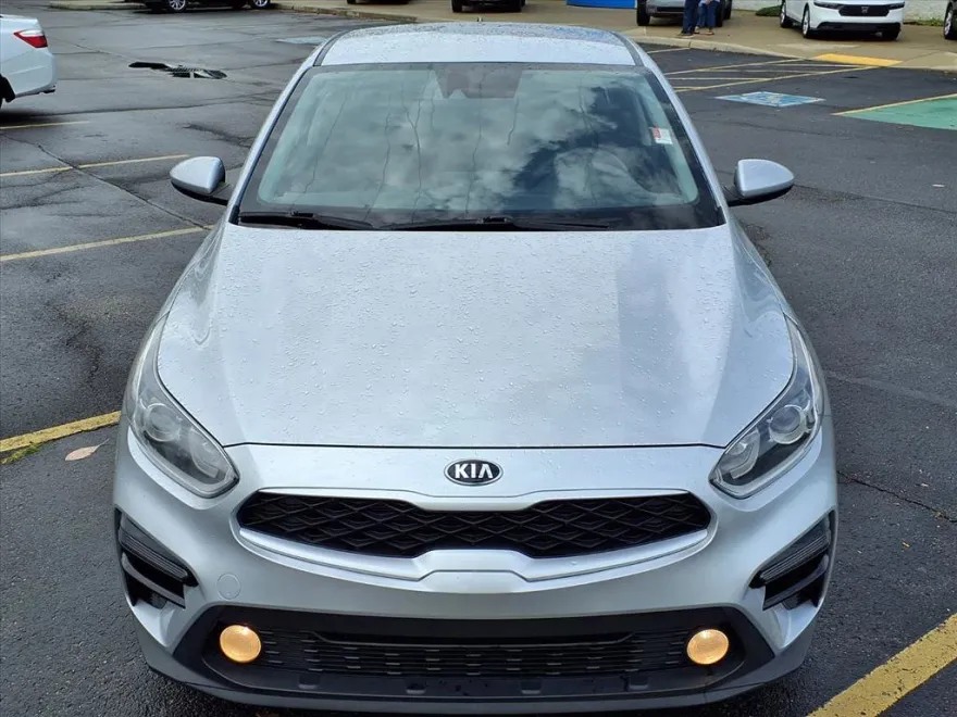 2020 Kia Forte LXS photo 1