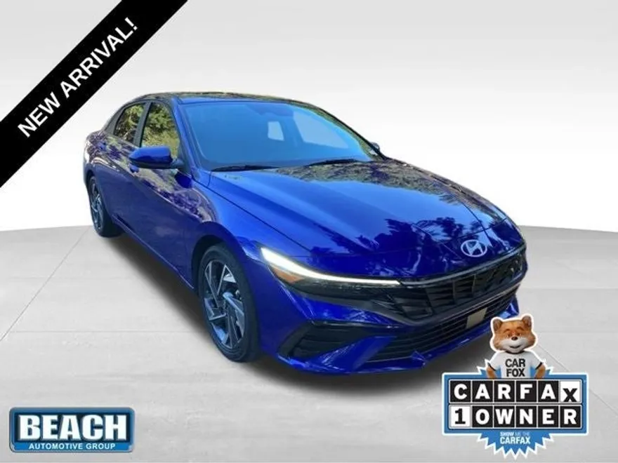 2024 Hyundai Elantra SEL Convenience photo 1