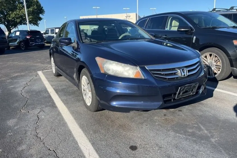2012 Honda Accord LX photo 1