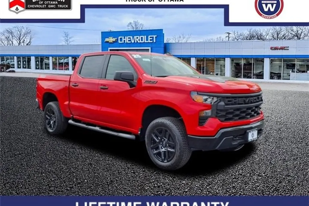 2025 Chevrolet Silverado 1500 Custom Trail Boss photo 1