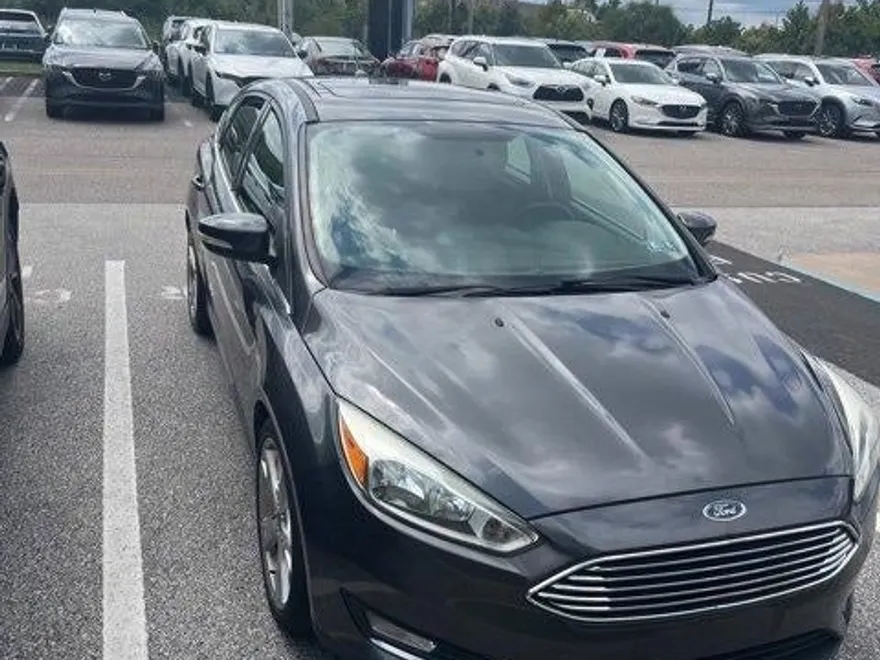 2015 Ford Focus Titanium photo 1