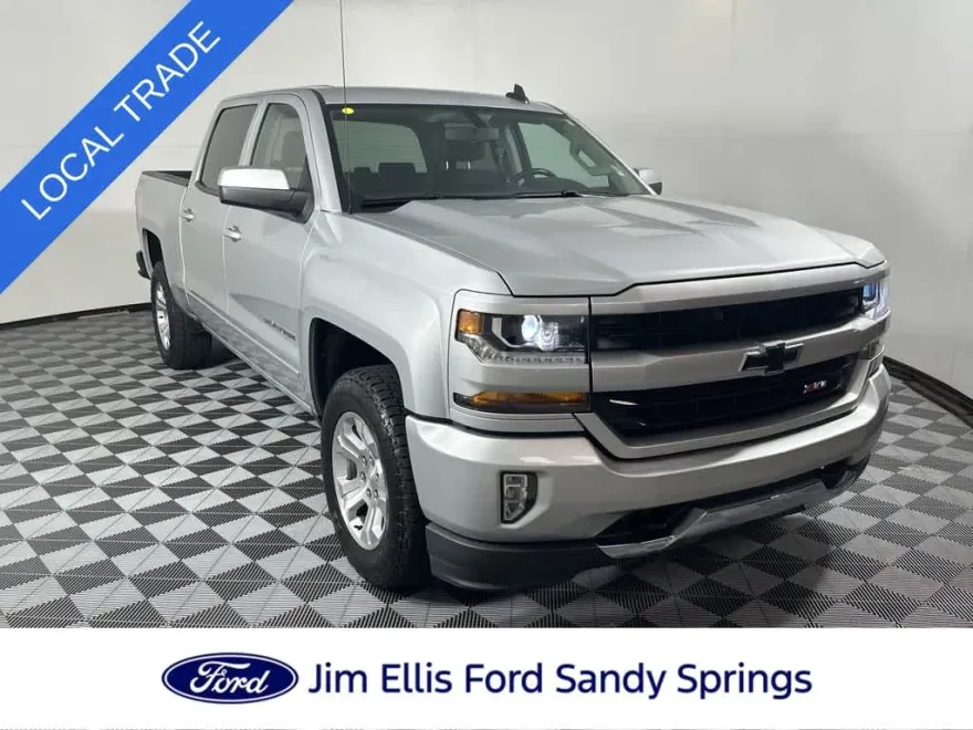2016 Chevrolet Silverado 1500 LT photo 1