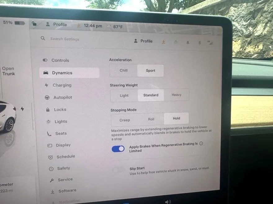 2022 Tesla Model 3 Long Range photo 32