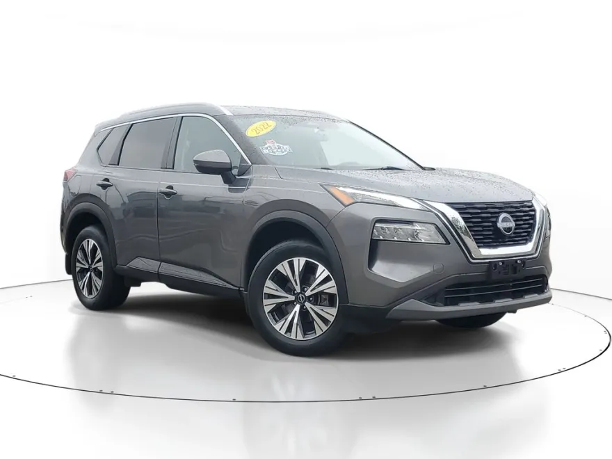 2022 Nissan Rogue SV photo 1
