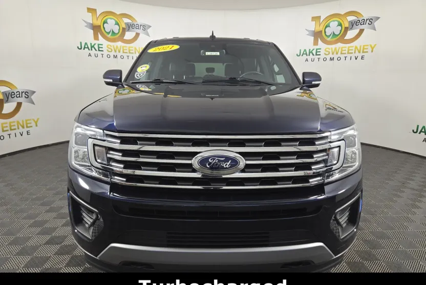 2021 Ford Expedition XLT photo 1