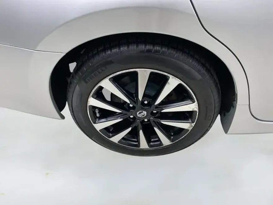 2018 Nissan Altima 2.5 SV photo 1