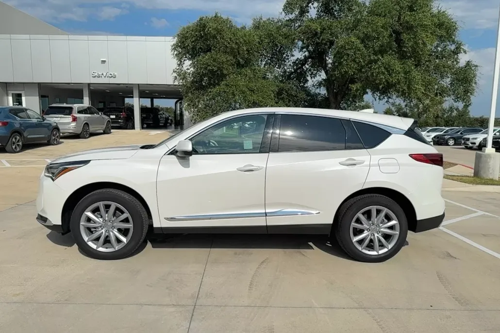2024 Acura RDX Base photo 1