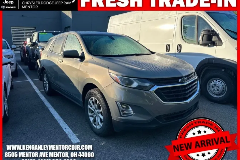 2018 Chevrolet Equinox LT photo 1