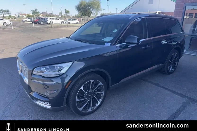 2023 Lincoln Aviator Reserve photo 1