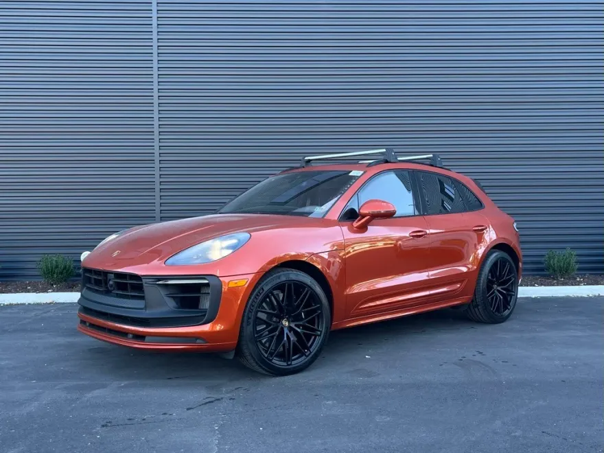 2024 Porsche Macan GTS photo 1