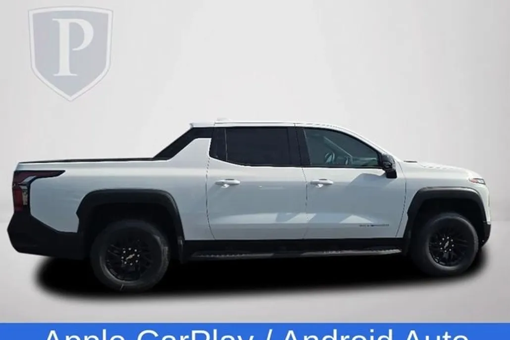 2025 Chevrolet Silverado EV LT photo 1