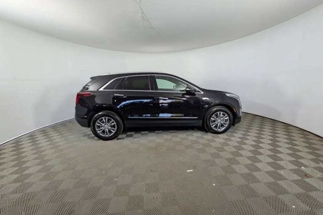 2023 Cadillac XT5 Premium Luxury photo 1