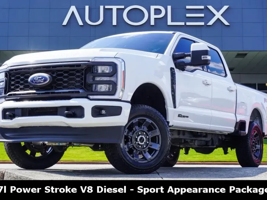 2023 Ford F-250 Lariat photo 1