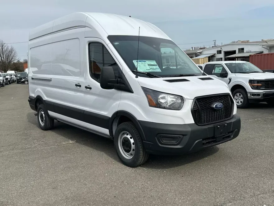 2025 Ford Transit photo 1
