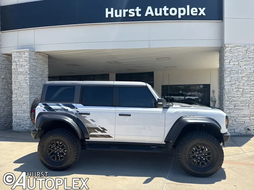 2023 Ford Bronco Raptor photo 1
