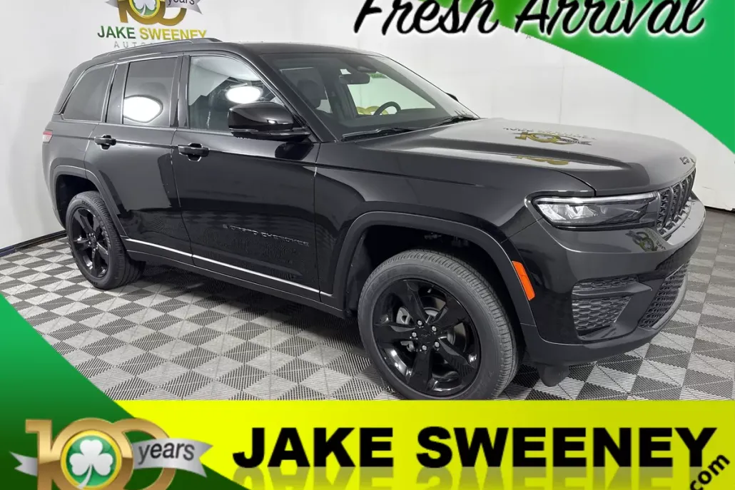 2025 Jeep Grand Cherokee Altitude photo 1
