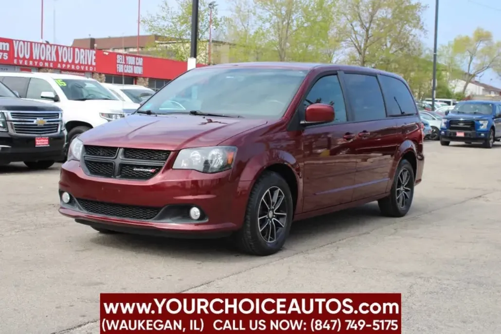 2017 Dodge Grand Caravan SXT photo 1