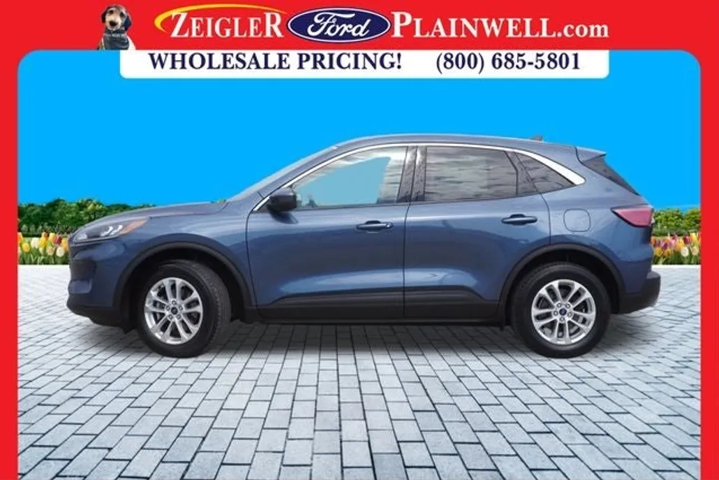 2020 Ford Escape SE photo 1