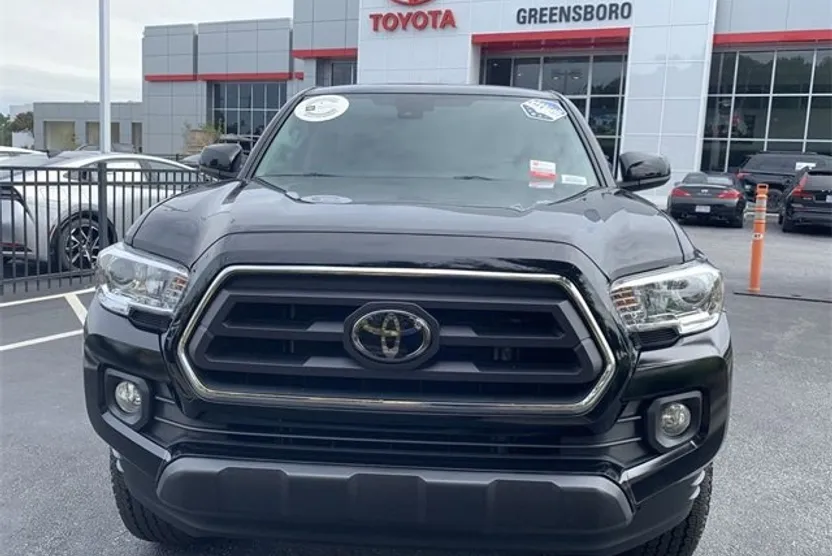 2022 Toyota Tacoma SR5 V6 photo 1